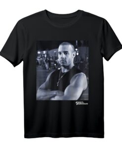 40. Geburtstag Dominic Arms Crossed Portrait T-Shirt - Offiziell lizenziertes Jubiläumsoutfit für Männer